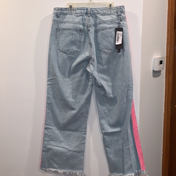 NWT Fashion Nova jeans. - Picture 10 of 13